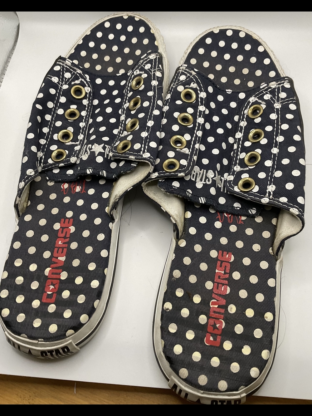 Converse Polka Dot Slip-On Sandals in Navy & White